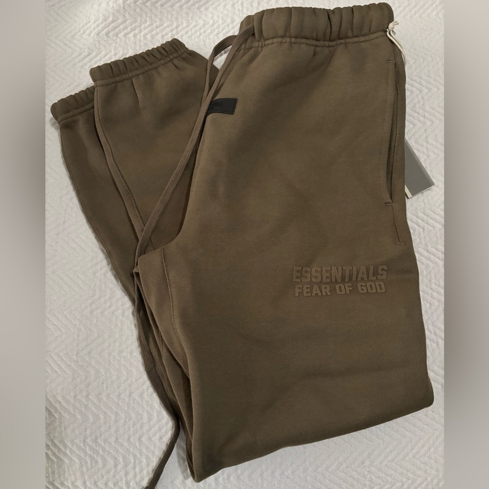 Essentials Fear of God Joggers - Wood